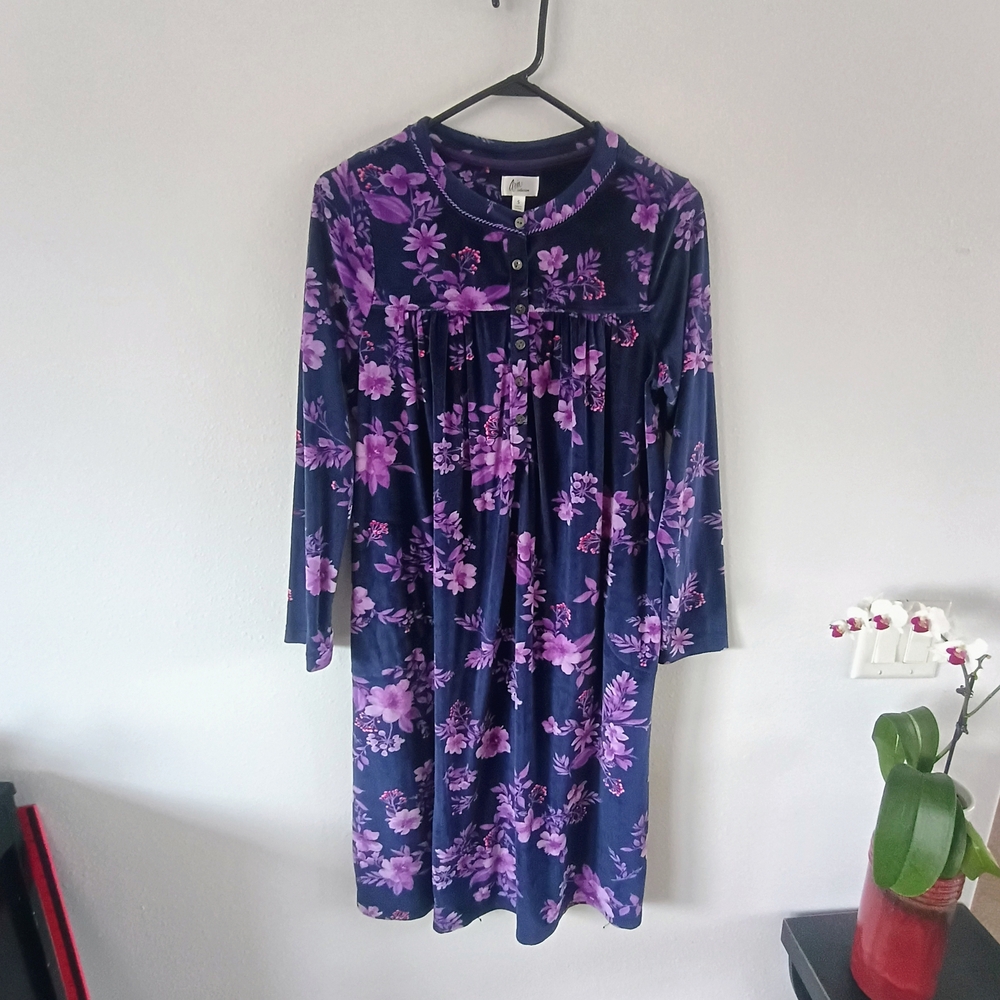 Aria Womens Small Purple Floral Nightgown Dress Soft Lounge Sleepwear